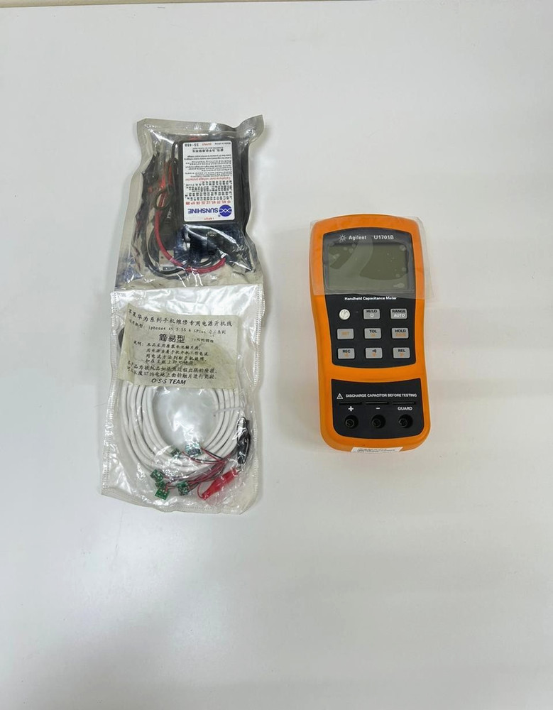Agilent U1701B Handheld Capacitance Meter
