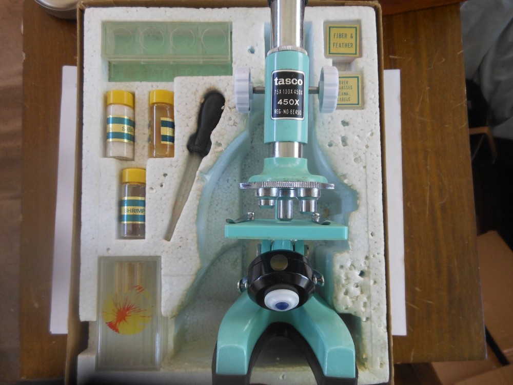 Vintage Tasco 450X Microscope Kit 75X 150X 450X Lighted Model #992