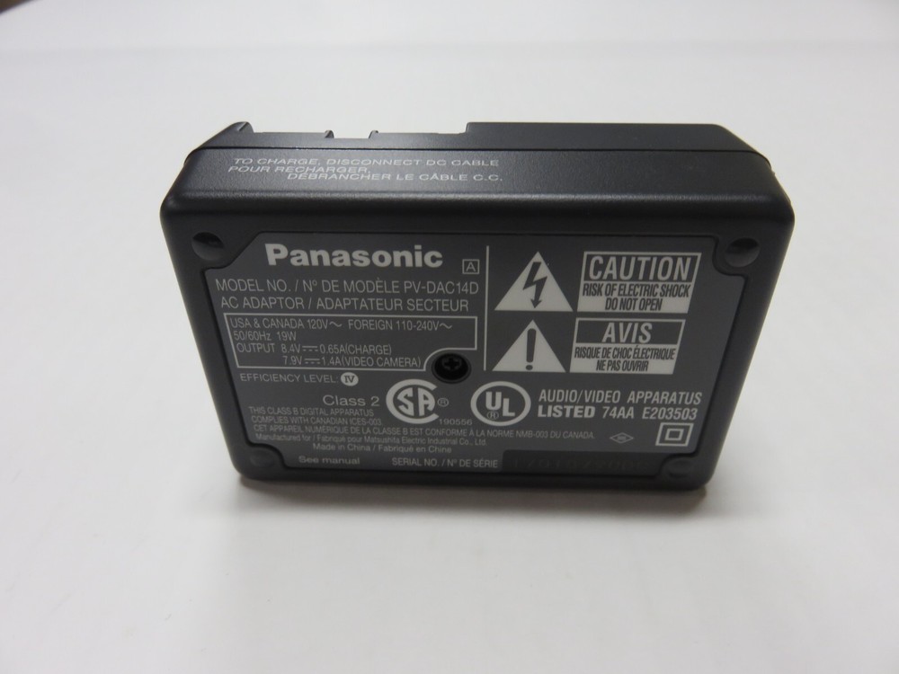 Panasonic 32x Optical Zoom Camcorder W/ 2 Discs/Cords/Microfiber/Manual/Adaptor