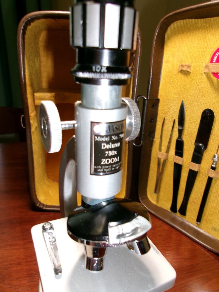 1968 Jason Empire Microscope Model No 708 in Vinyl Case w/ Tools & Instructions
