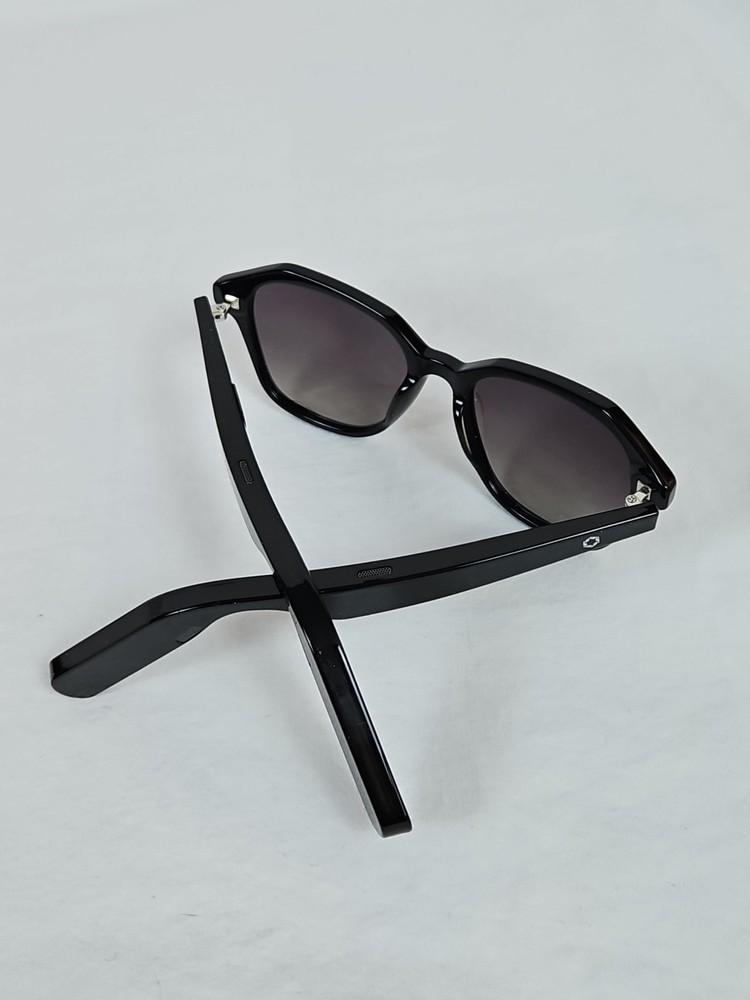 Lucyd Lyte Smart eyewear LCD005-90 Antimatter