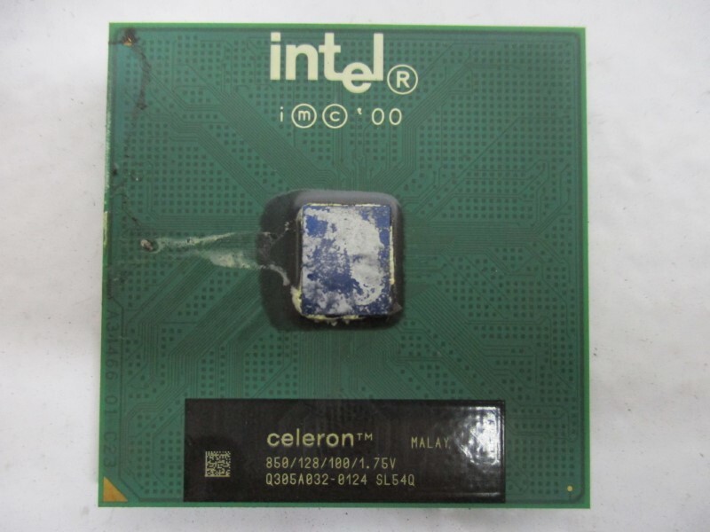 INTEL 850/128/100/1.75V UNMP