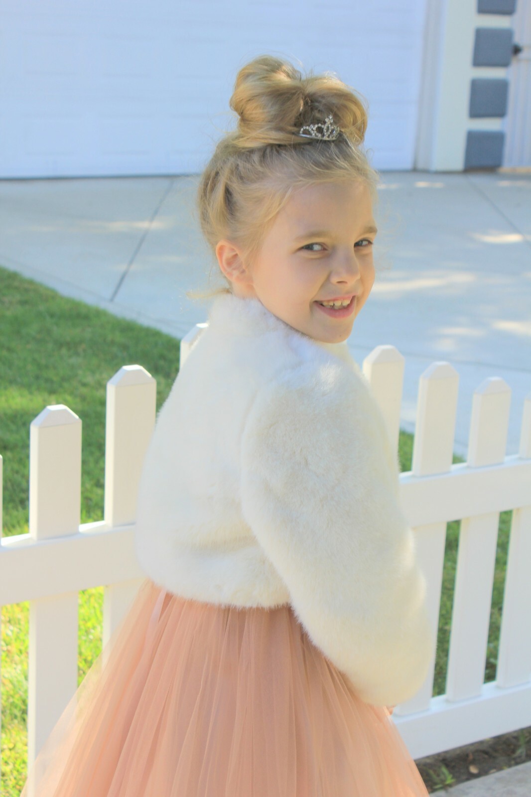 Ivory Faux Fur Capes Flower Girl Bolero Cozy Fur Cape Jacket Shrug Accessories