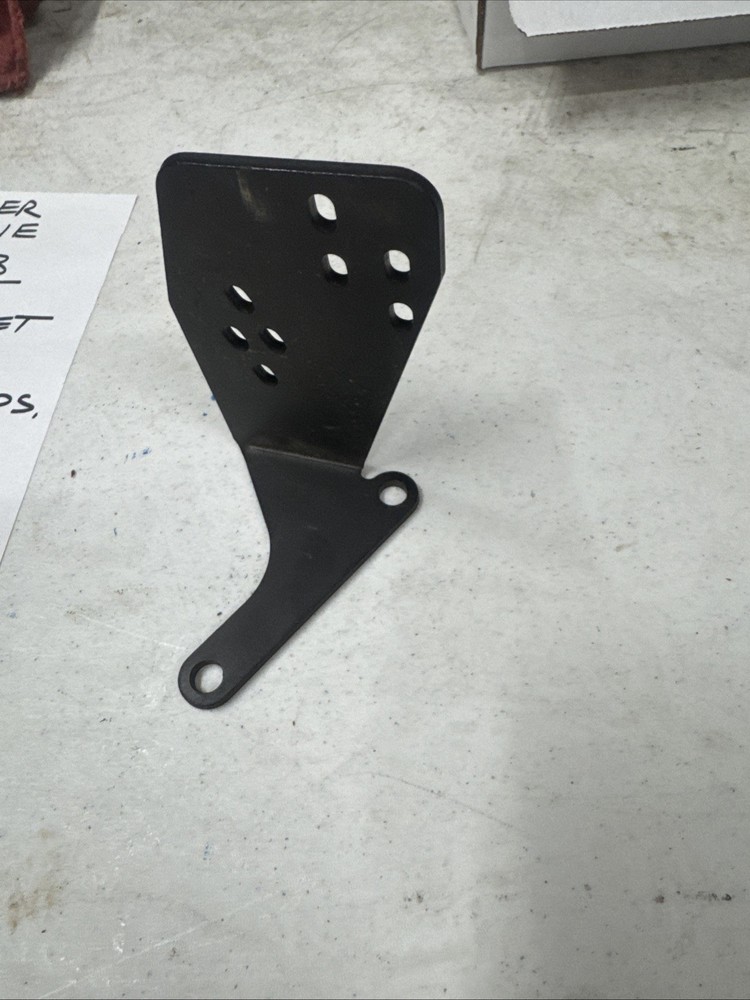 Crusader Marine Throttle Bracket 98253