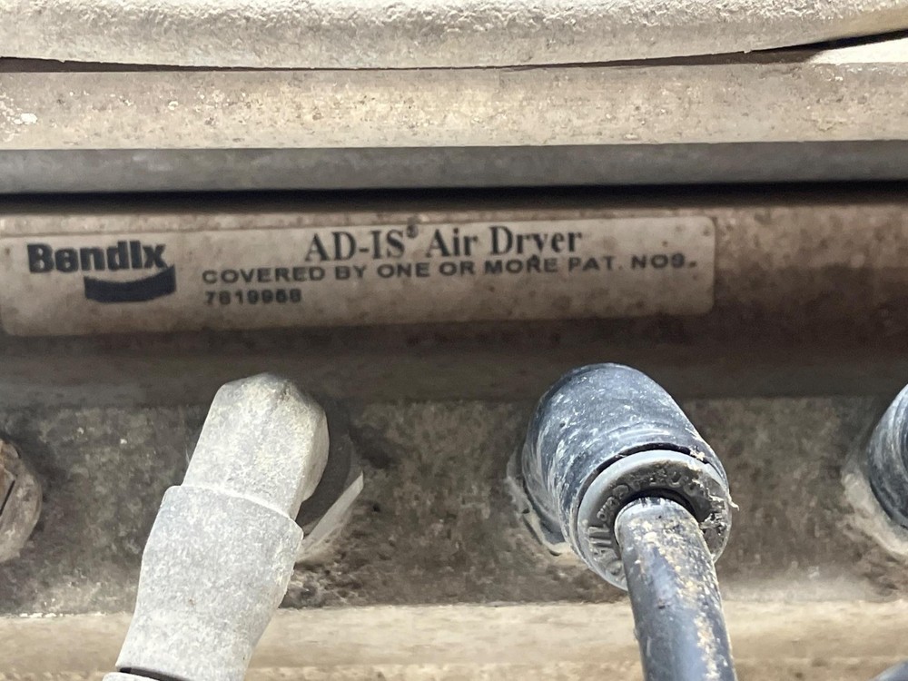 Bendix AD-IS Air Dryer - Used