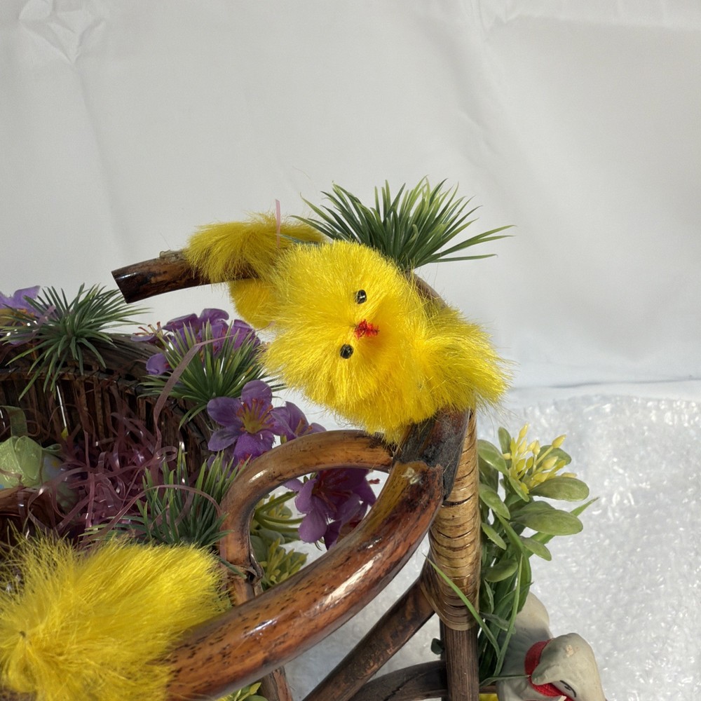 Wooden Decorative Bycle With Easter Bucket