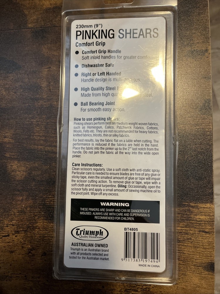 Pinking shears scissors, Triumph, New In Package, 9”.