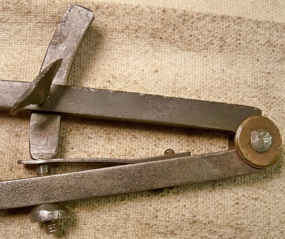 Early Hand Forged Inside Circle Wing Compass Cooper Tool ? Collectible READ