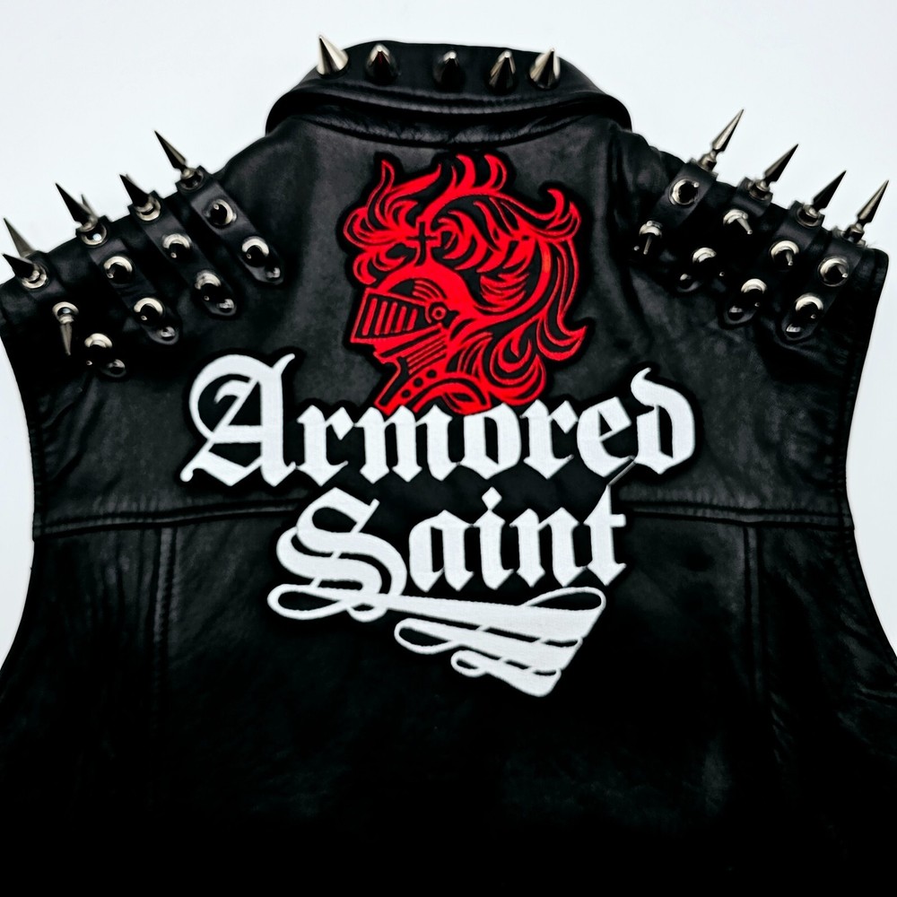 ARMOURED SAINT SHAPED LOGO EMBROIDERED BACKPATCH