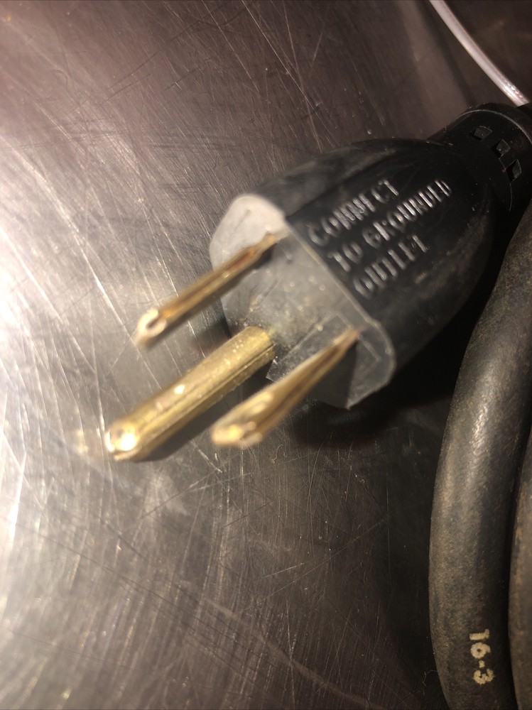 STACO 3PN1210 Variable Autotransformer