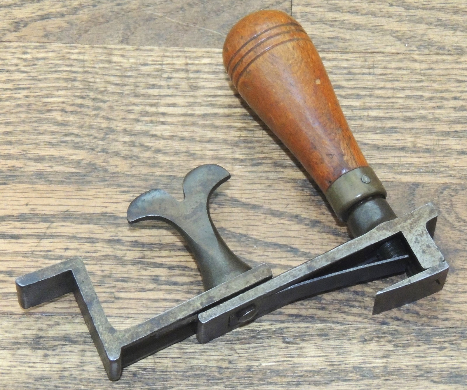 GOODELL-PRATT? CLAPBOARD SIDING MARKER-ANTIQUE HAND TOOL-MARKING GAUGE