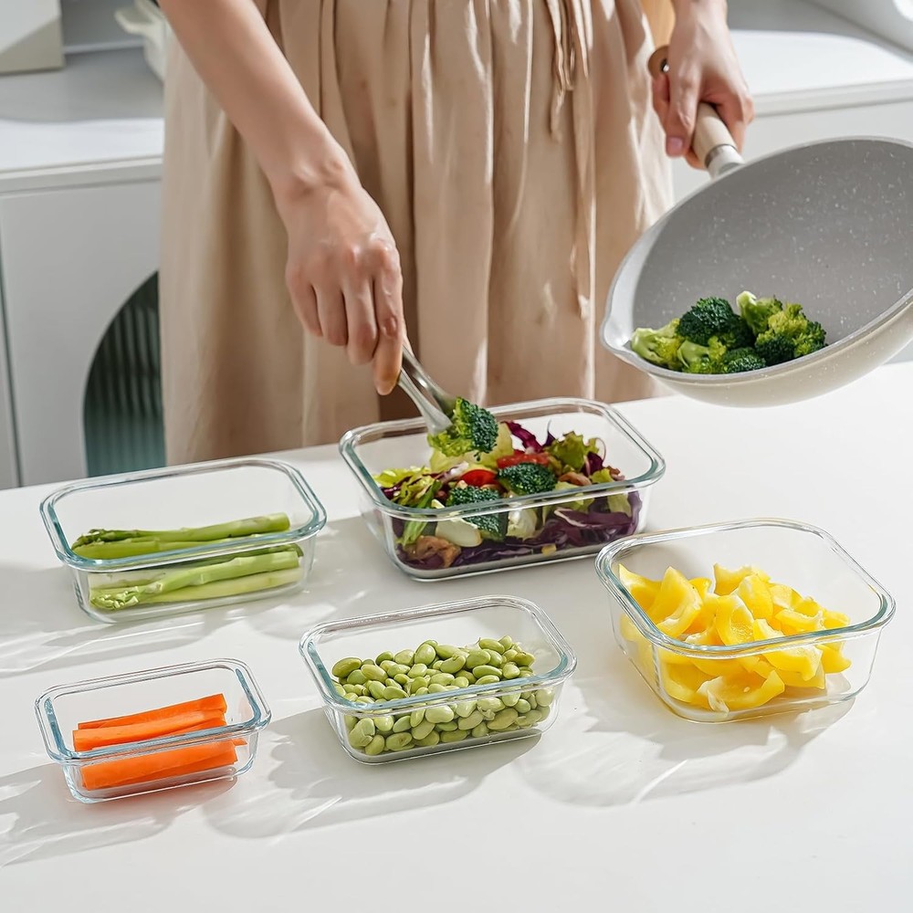 Versatile 4-Piece Glass Storage Containers with Locking Lids & Nesting Design
