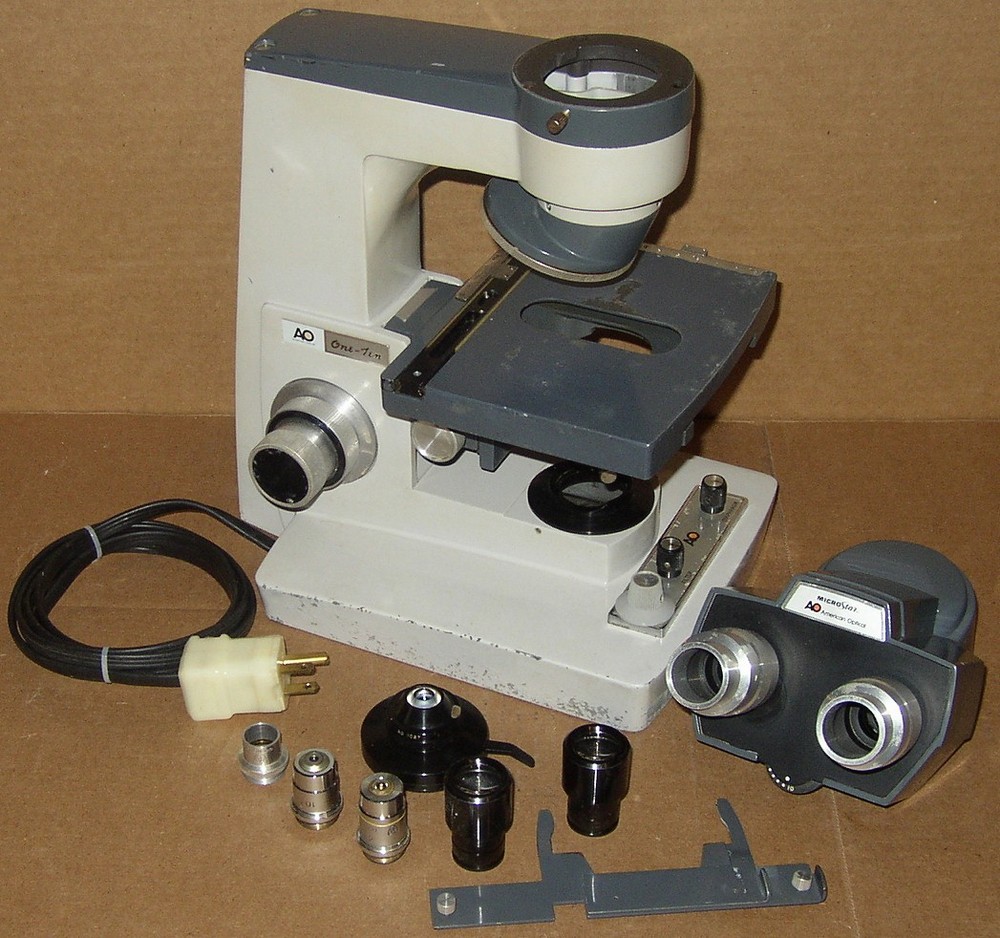 American Optical AO MicroStar One-Ten Microscope + Objectives Condenser *Clean*