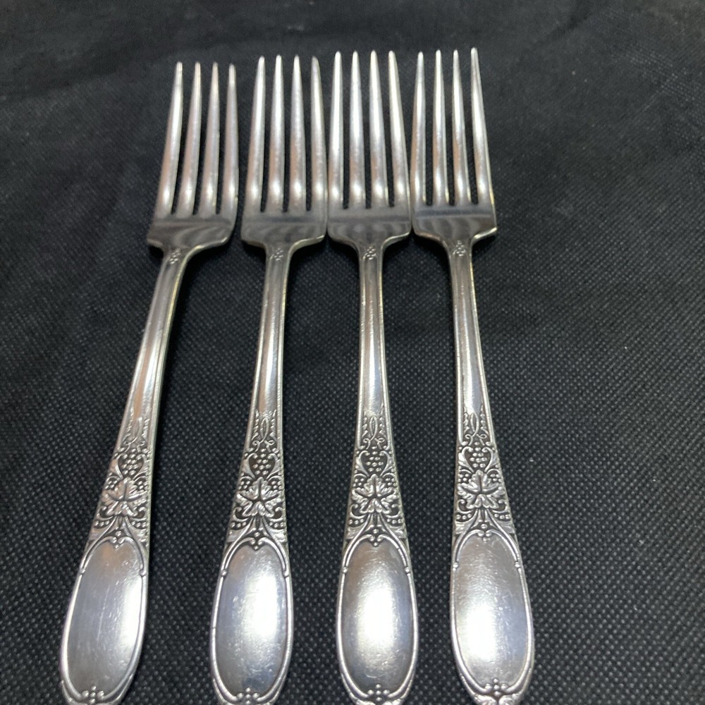 Wm Rogers Silverplate Burgundy/Champagne Dinner Forks (4)