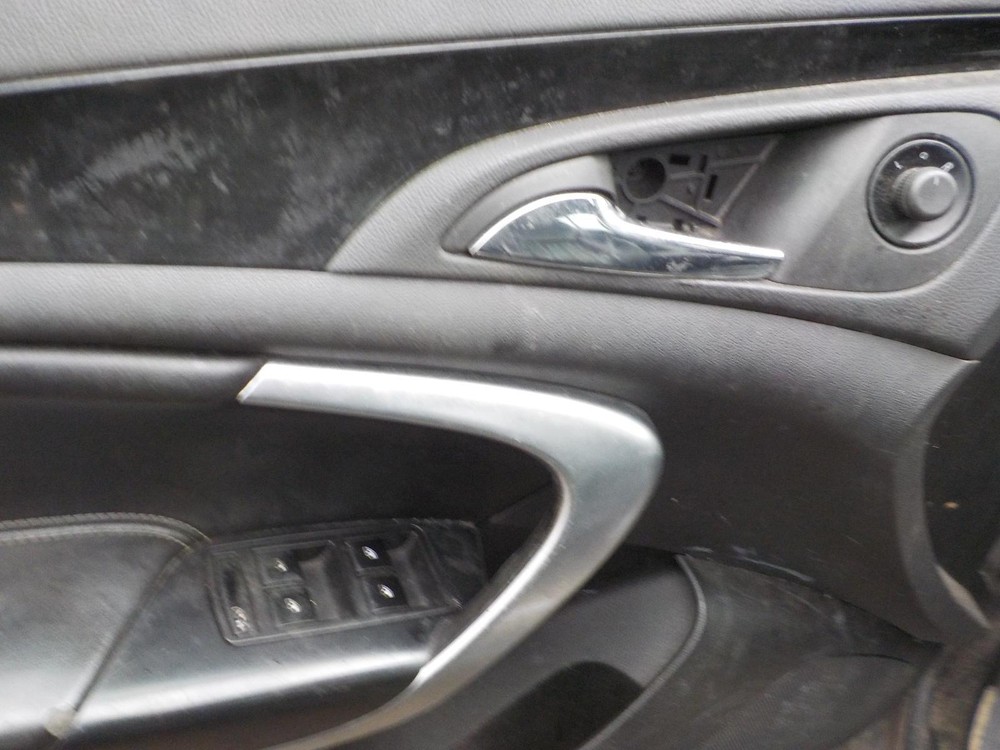 Used A/C Selector Switch fits: 2013 Buick Regal automatic temperature control op