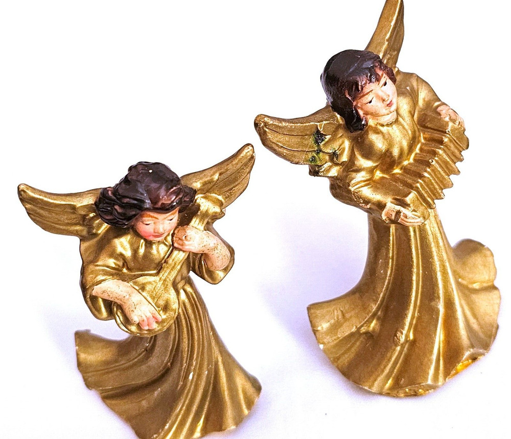 Very Nice Pair of Mini Angel Figures