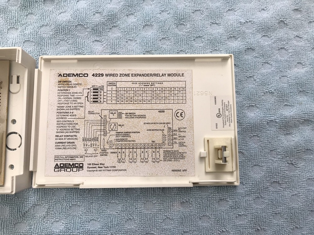 ADEMCO 4229 Wired Zone Expander / Relay Module