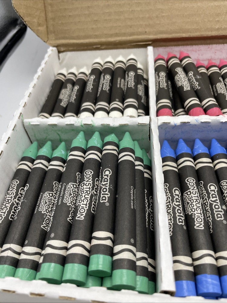 Crayola Construction Paper Crayons Classpack 158 Count Vintage 2003 Binney Smith