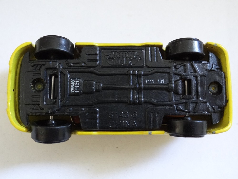 Motor Max Toy Yellow Car
