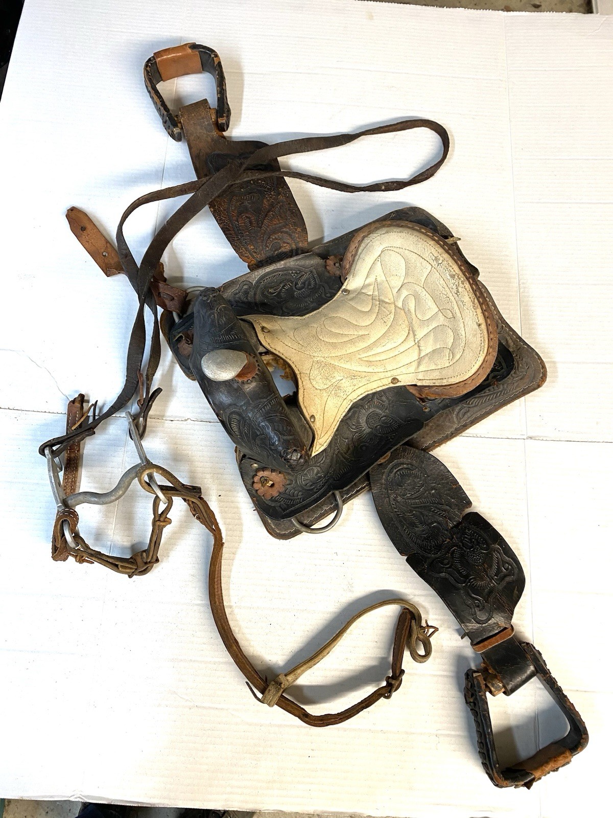 Vintage Children’s Saddle Antique Unbranded Western Project/ Decore Salvage