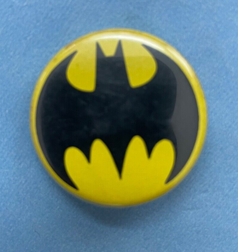 DC Comics 81060 Batman Logo Button - 1.25 inch