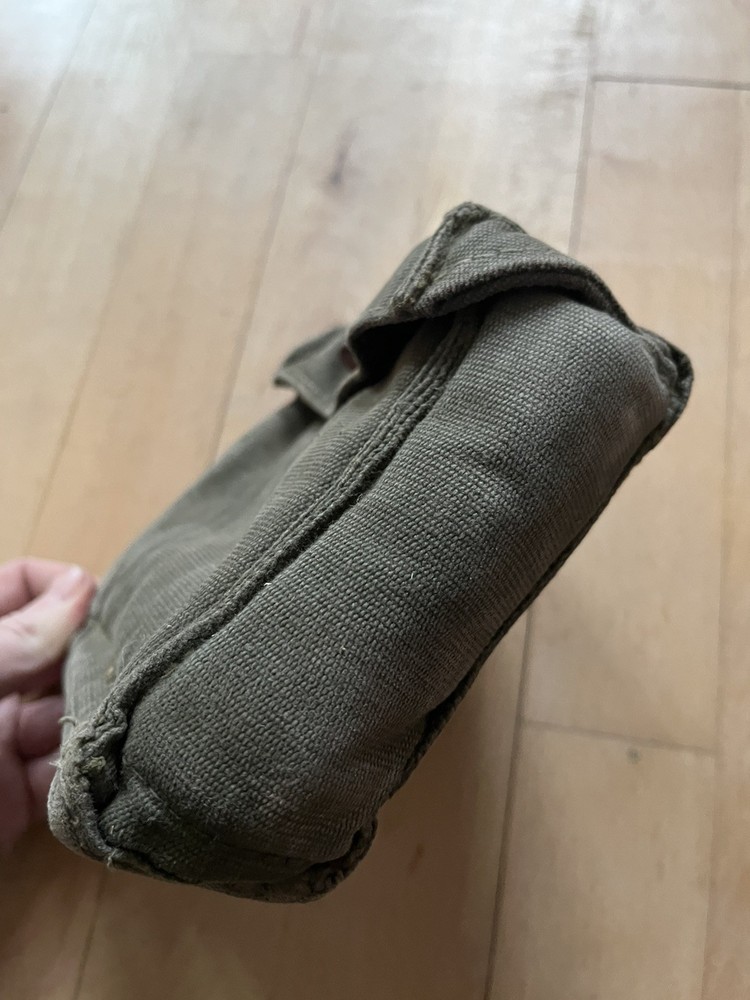 (A2) British Army 58 Pattern Canvas Binocular Carry Case Pouch Green webbing