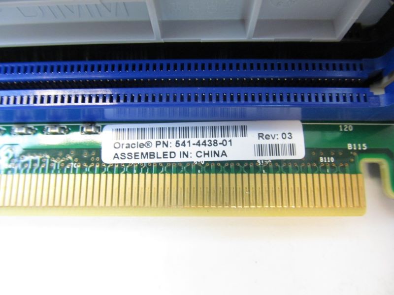 Oracle 7051516 Memory Riser Assembly (T4-2, X2-4) 4z