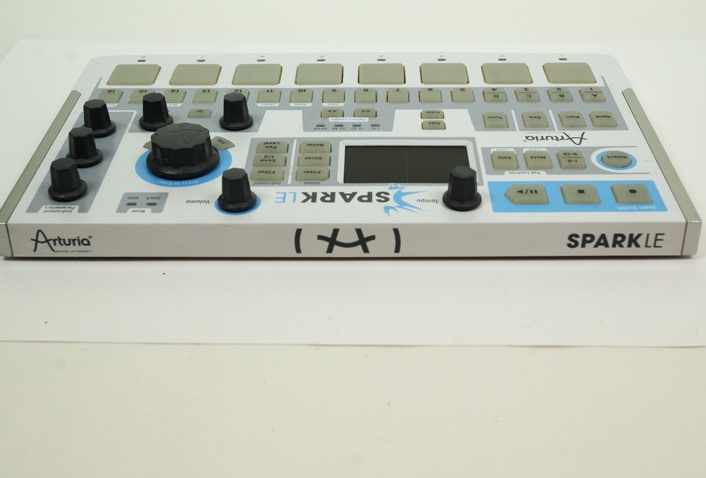 Arturia SparkLE Drum Machine MIDI Controller USB Tested Working – No Software