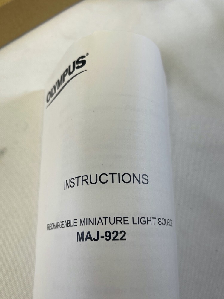 Olympus MAJ-922 Portable Endoscopic Light Source Endoscopy New Open Box