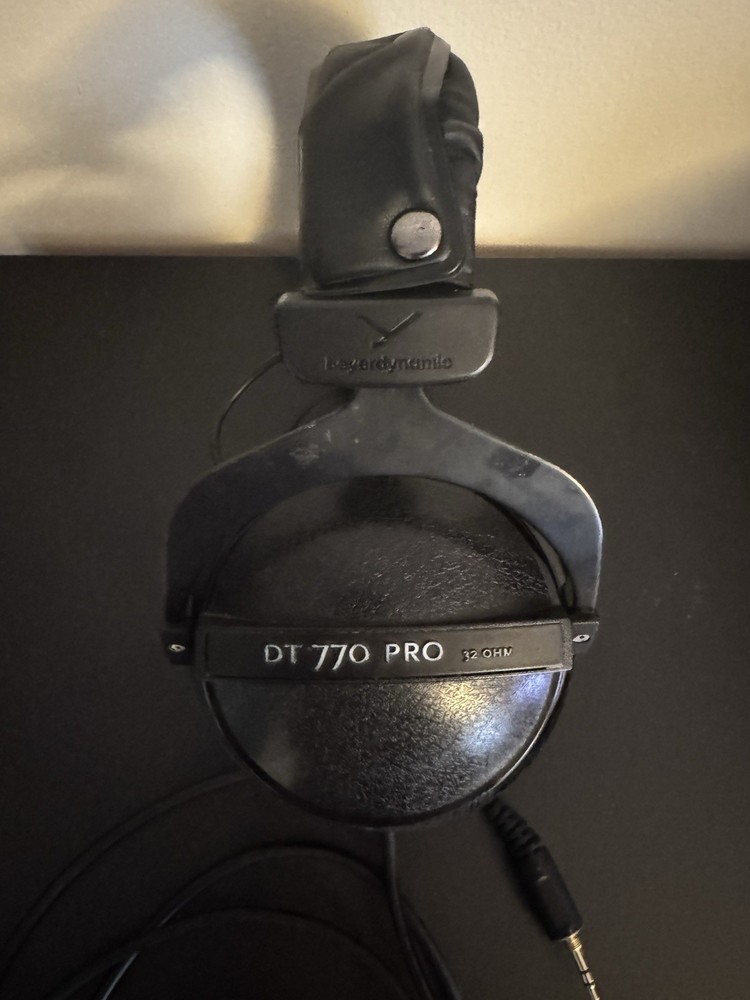 beyerdynamic DT 770 Pro Studio Headphones - Black