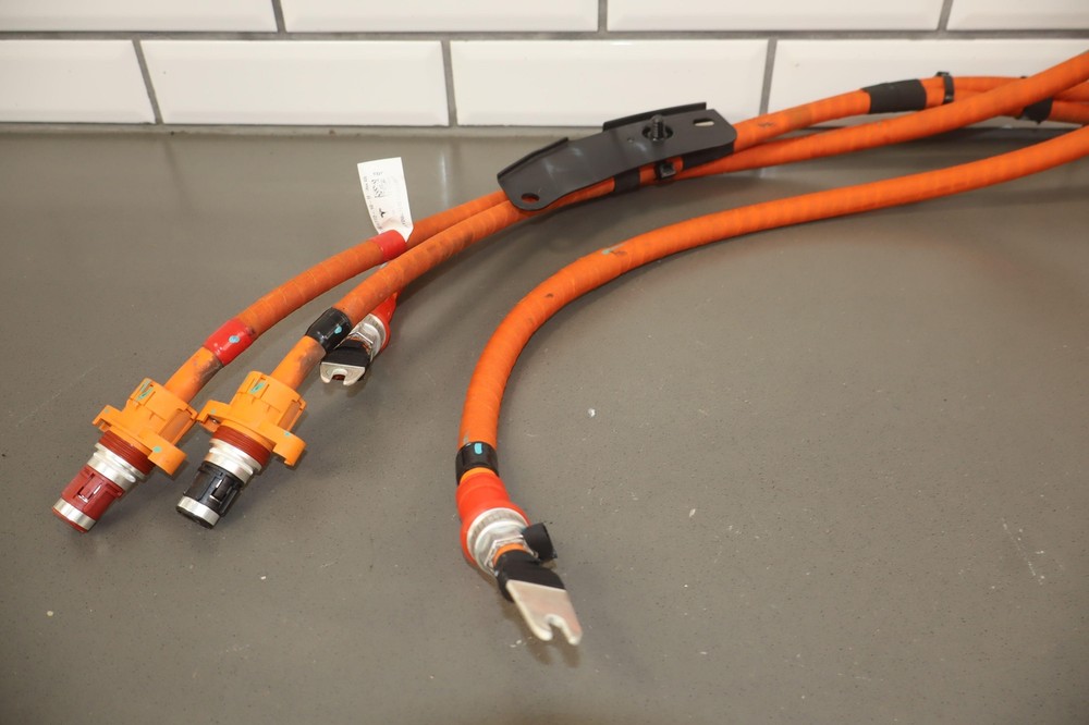 2017 Tesla Model S 100d Rear High Voltage Junction Box with Cables