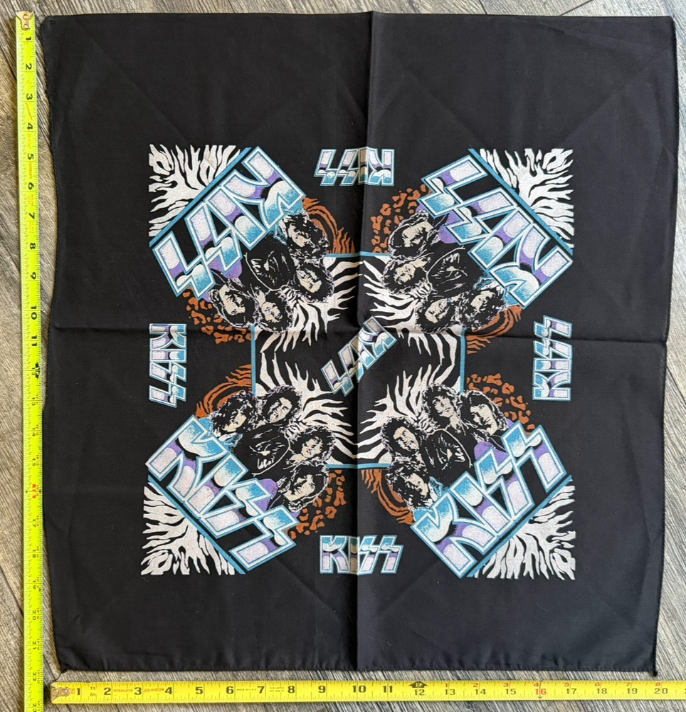 KISS Bandana Lick It Up Concert Tour UNWORN Vinnie Carr Vintage Kiss Memorabilia