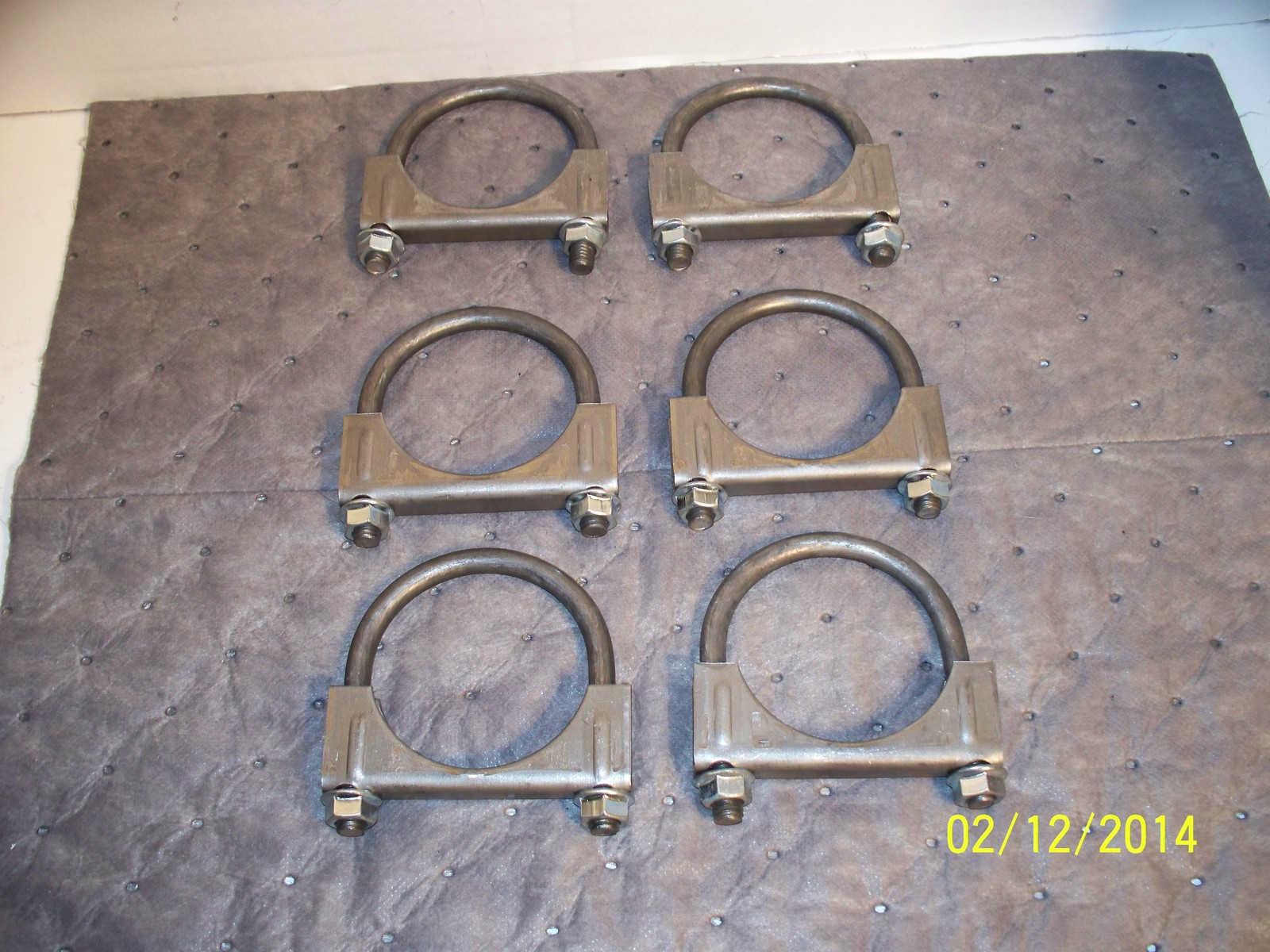 UNIVERSAL EXHAUST HANGER & 2 1/2" Clamp Asst-12 Pcs