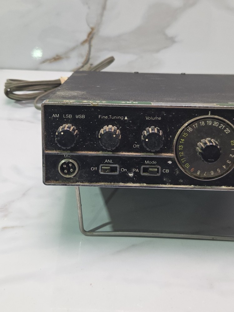 JCPenney Pinto SSB 23-Channel CB Transceiver