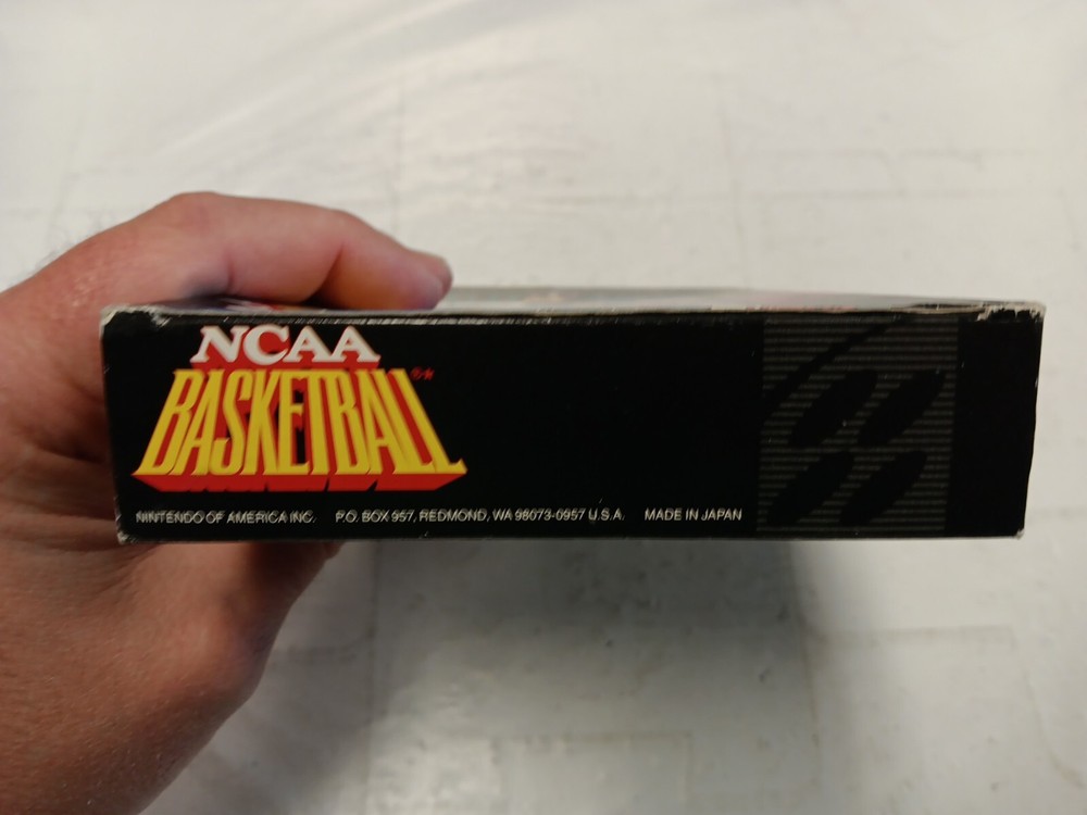 SNES-NCAA Basketball (Super Nintendo) Authentic BOX ONLY+BOX PROTECTOR