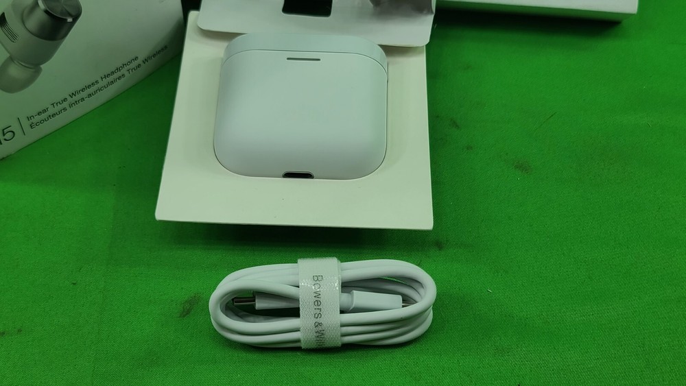 Bowers & Wilkins PI5 In-Ear True Wireless Bluetooth Earbuds White