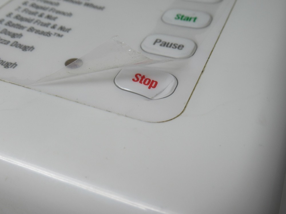 BREADMAN PLUS 1-2 LB. DIG. BREAD MAKER WHITE TR700C, BREAD MACHINE FRUIT & NUT +