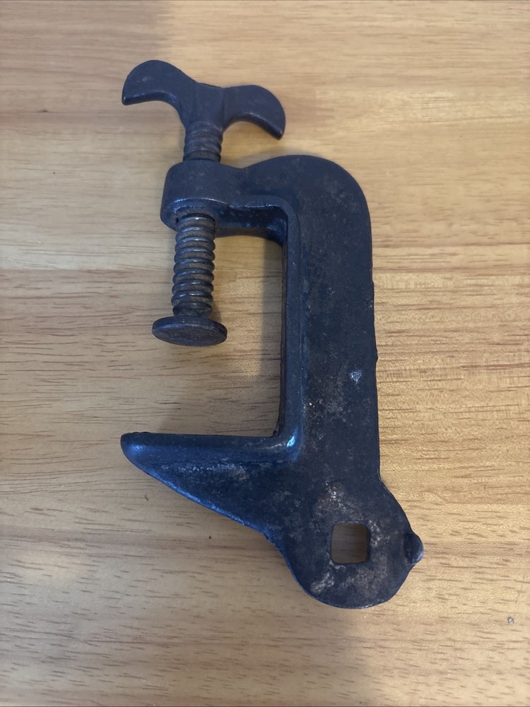 Vtg Metal Batwing Vice Tool 7”