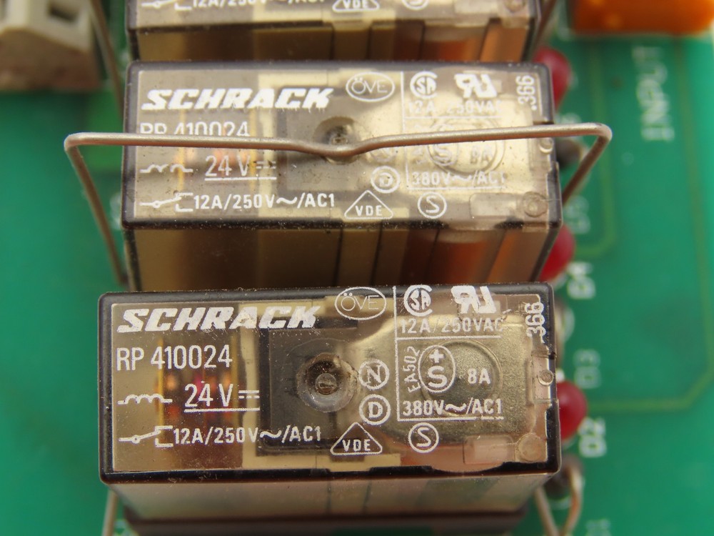 Wago 810-288/018 PLC Terminal Relay Circuit Board Module