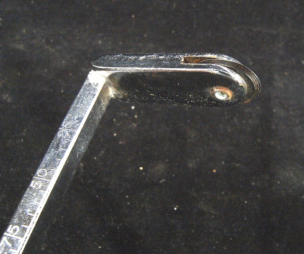 16" DRYWALL CIRCLE CUTTER . ALL METAL , DURABLE CONSTRUCTION