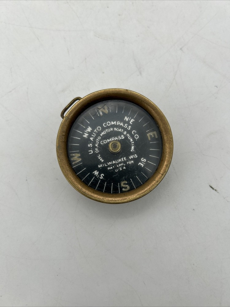 ANTIQUE U.S. AUTO COMPASS CO. BRASS COMPASS / MISSING DIAL