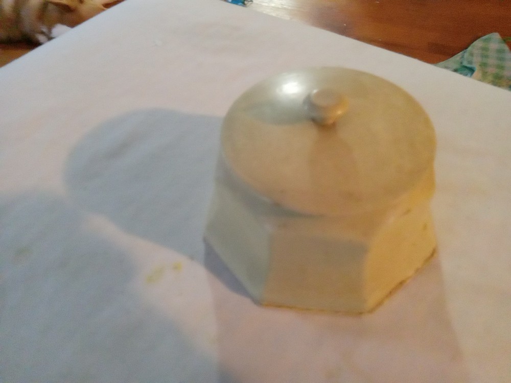 Vintage Cellulite Powder Box