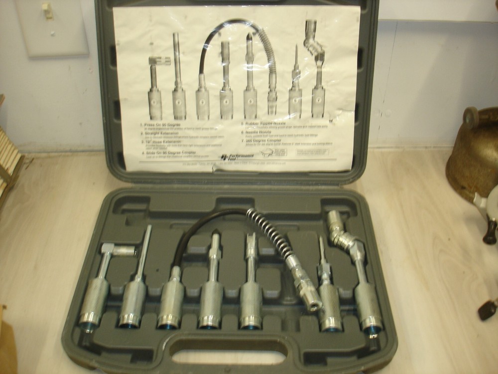 PERFORMANCE TOOL 7 Pc Lube Accessory Kit W50049