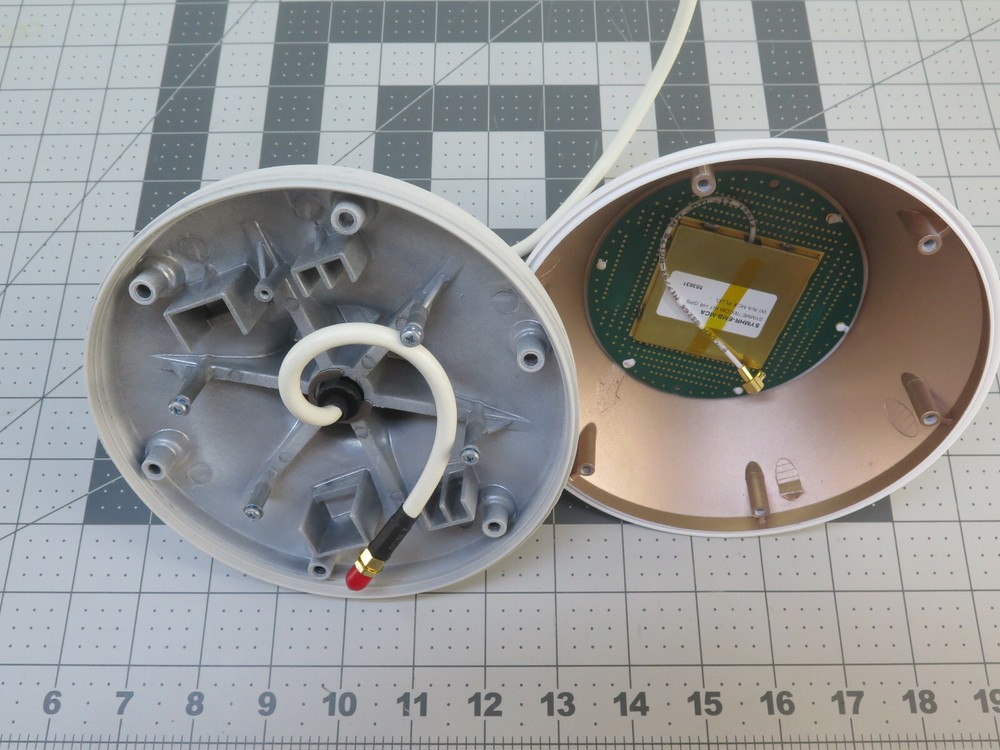 Symmetricom / Ericsson 58534A-H01 - Integrated GPS Timing Receiver -No DTI board