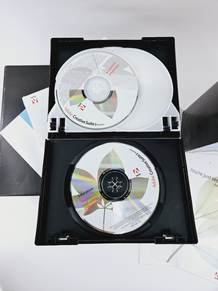 Adobe Creative Suite 2 Premium STUDIO 8 Web Bundle Windows Manuals Training Disc