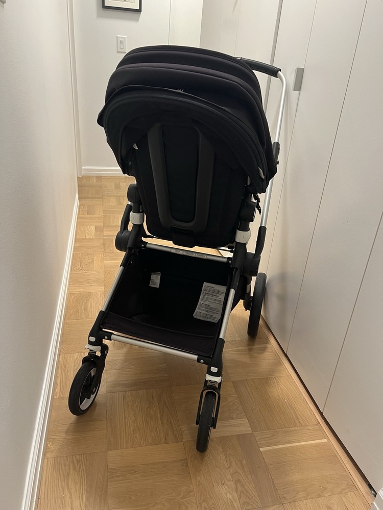 All Black Bugaboo Lynx - With Bassinet