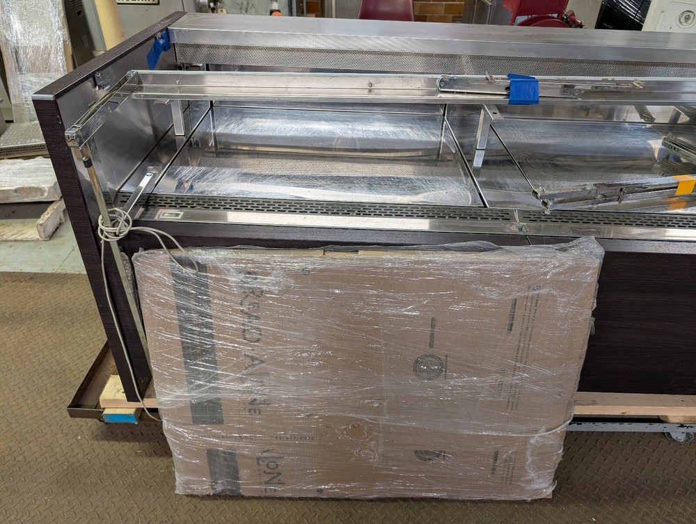 Criocabin S.P.A. Esprit 300 Refrigerated Display Case