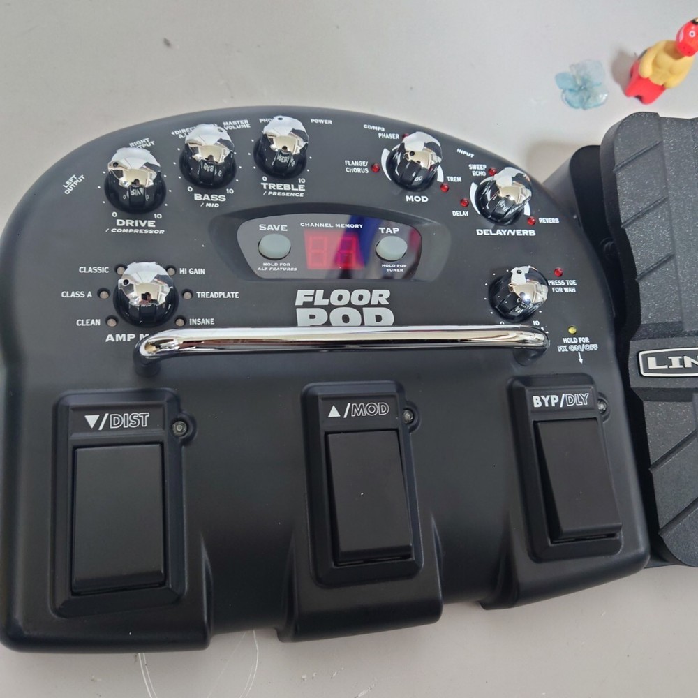LINE6 Guitar Multi Effects Pedal FLOOR POD free shipping