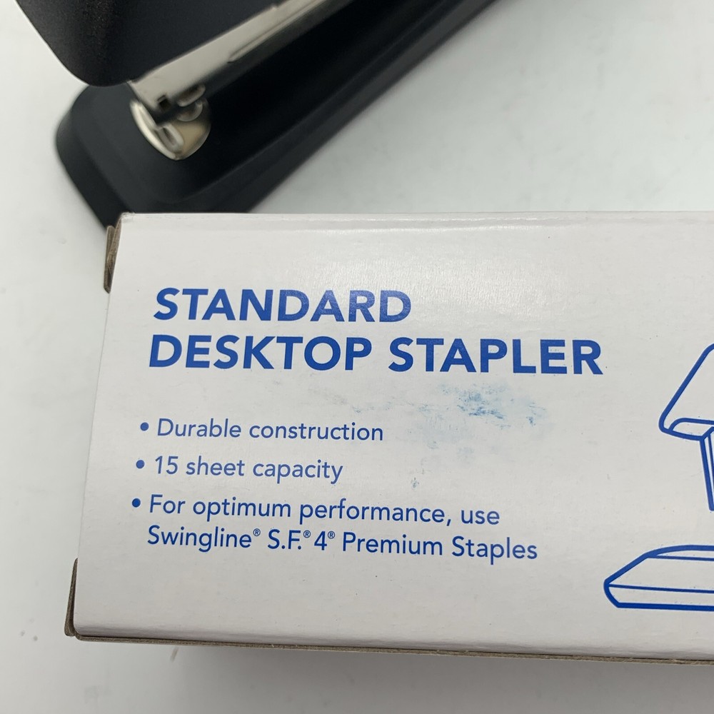 Swingline Standard Desktop Stapler, 15 Sheet Capacity, Black