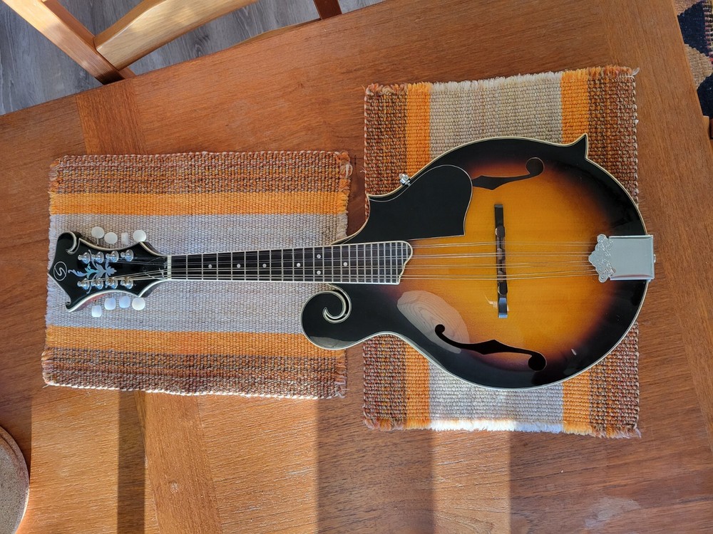 Samick MF1VS Mandolin in excellent condition